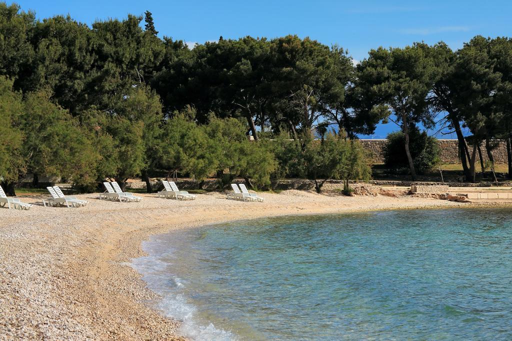 Hotel Villa Adriatica - Adults Only Supetar Exterior photo