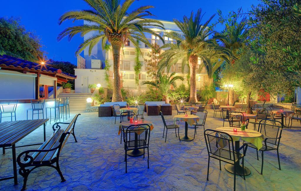 Hotel Villa Adriatica - Adults Only Supetar Exterior photo